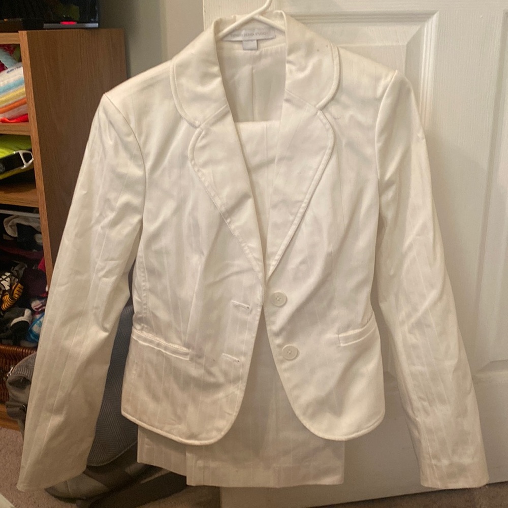 Express suit white. Womens